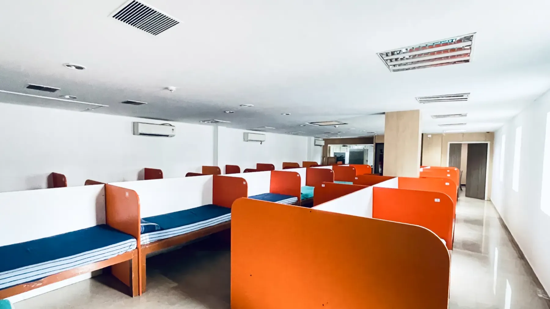 Volunteer housing at MTRL