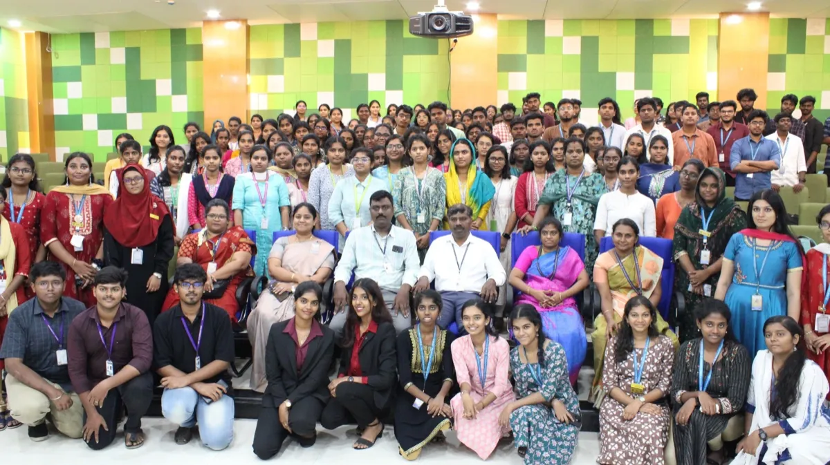Students at an MTRL training session